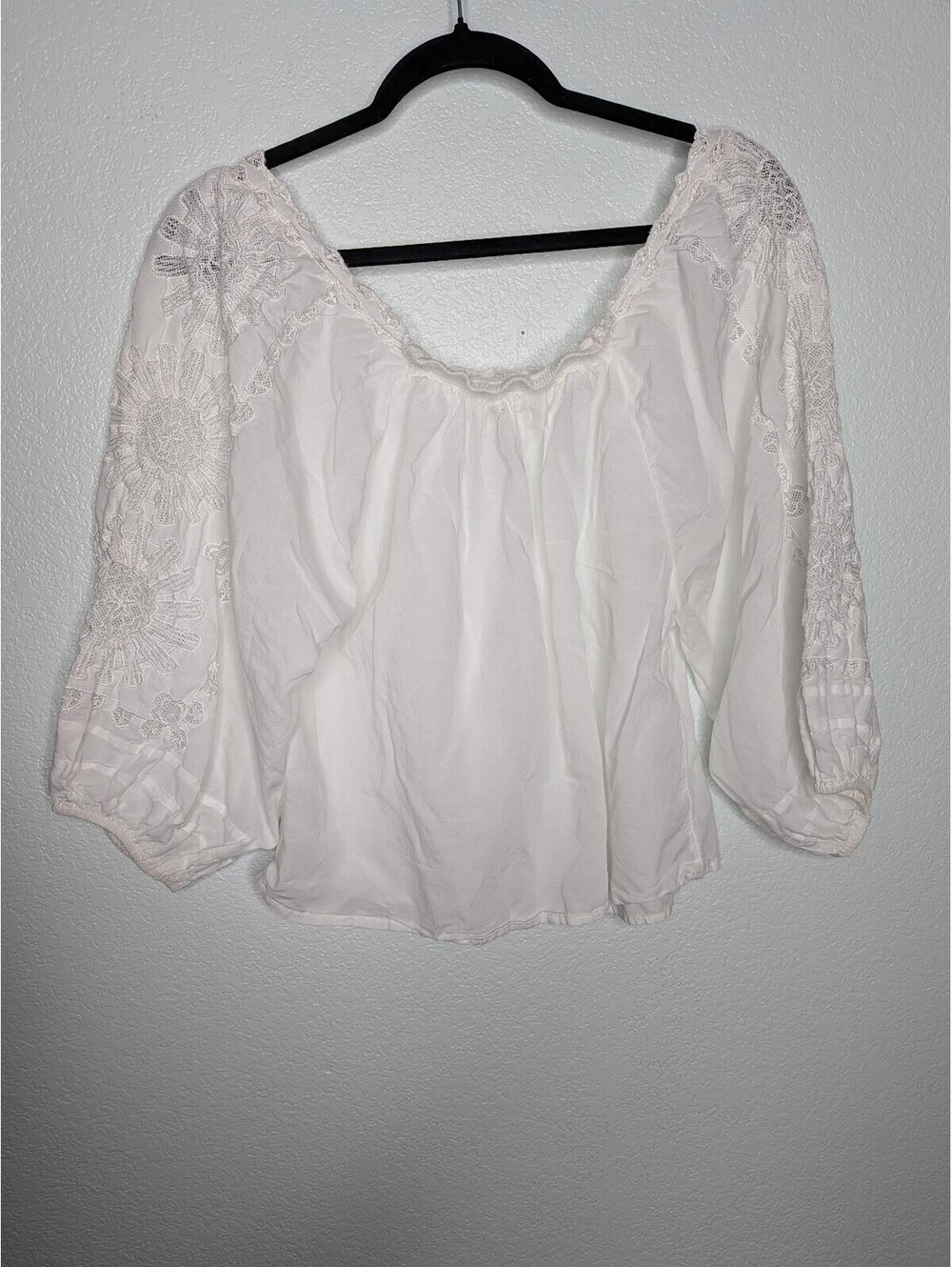 Leifsdottir White Embroidered Boho Peasant Blouse Size Small